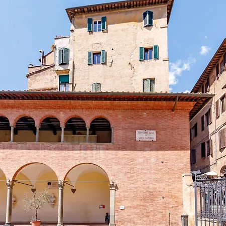 Guesthost - Vicolo In Santa Caterina